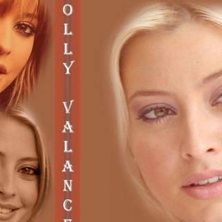 Holly Valance wallpaper