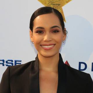 Madeleine Mantock wallpaper