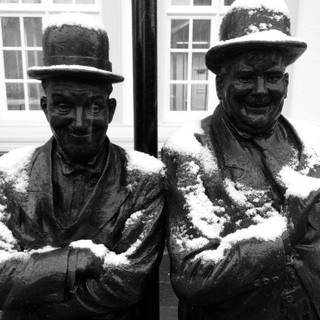 Stan & Ollie wallpaper