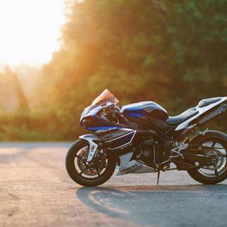 Yamaha YZF-R1M Supersport Motorcycle wallpaper