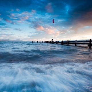 High and low wallpaper