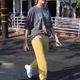 Hailey Rhode Bieber wallpaper