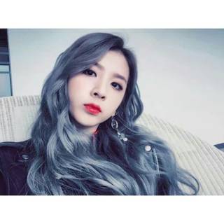 Jeon Ji-woo K.A.R.D. wallpaper