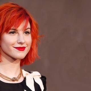 Wallpaper Hayley Williams 2017