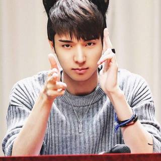 Pentagon Kino wallpaper