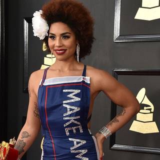 Joy Villa wallpaper