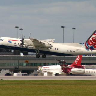 Bombardier Dash 8 wallpaper