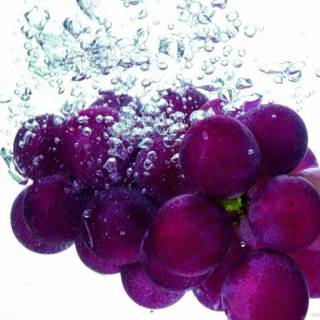 Purple grapes wallpaper