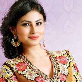 Mouni Roy wallpaper