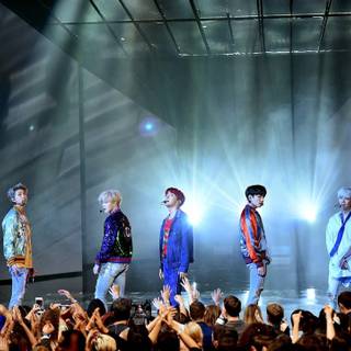 Taehyung BTS desktop wallpaper