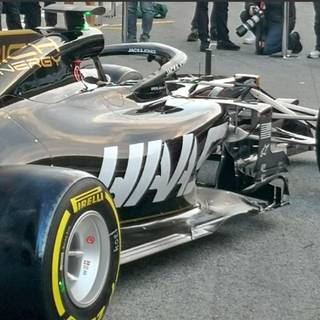 Haas VF-19 wallpaper