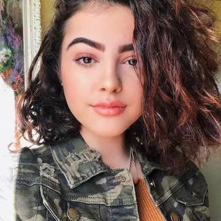 Malu Trevejo wallpaper