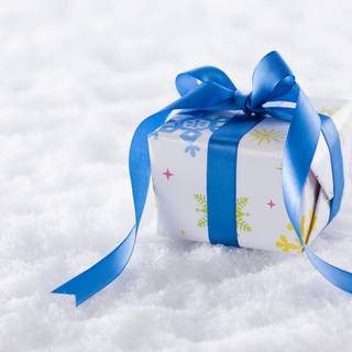 Gift wallpaper