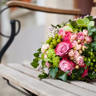 Flowers bouquet wallpaper