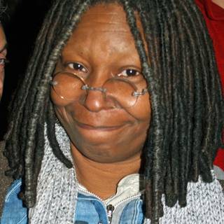 Whoopi Goldberg wallpaper