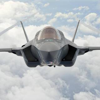 Lockheed Martin F-35 Lightning II wallpaper