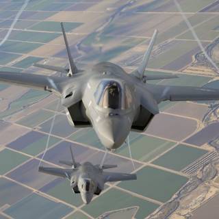 Lockheed Martin F-35 Lightning II wallpaper