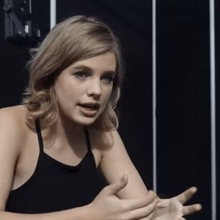 Teagan Croft wallpaper