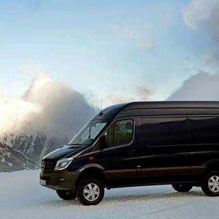 Mercedes-Benz Sprinter wallpaper