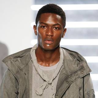 Hamid Onifade wallpaper