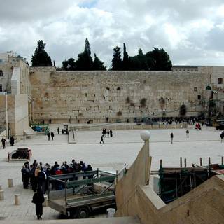 Wailing Wall wallpaper