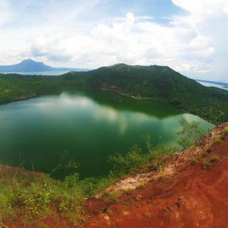 Taal Volcano wallpaper