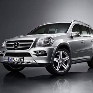 Mercedes SUV wallpaper