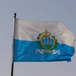 San Marino flag wallpaper