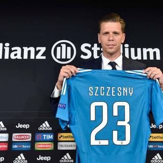 Wojciech Szczęsny wallpaper