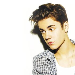 Justin Bieber Confident wallpaper