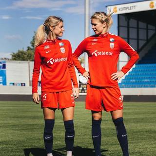 Ada Hegerberg wallpaper