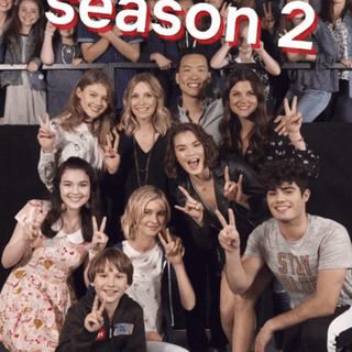 Alexa & Katie wallpaper