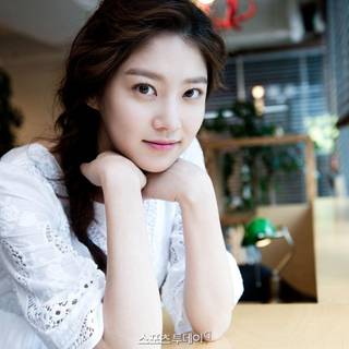 Bae Joo-hyun wallpaper