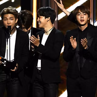 BTS Map of the Soul: Persona wallpaper