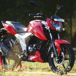 Apache RTR 160 4V wallpaper