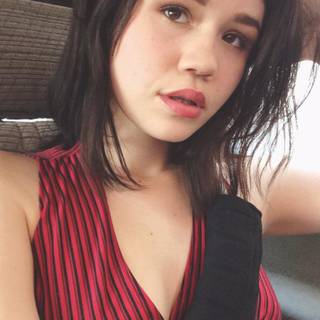 Alison Pill wallpaper