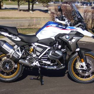 BMW R1250GS wallpaper