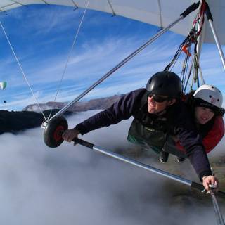 Hang gliding wallpaper