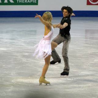 Ice dancing wallpaper