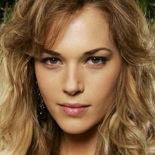 Amanda Righetti wallpaper