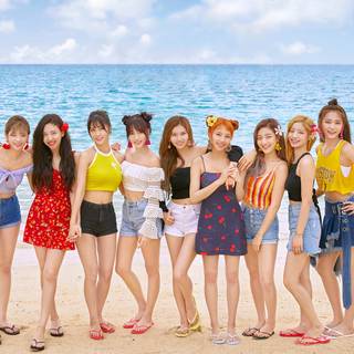 TWICE Fancy wallpaper