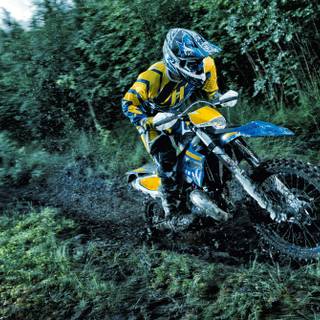 Apollo dirt bike wallpaper