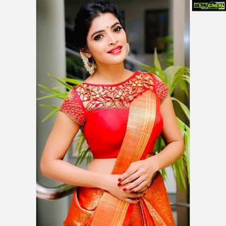 Sanchita Shetty wallpaper