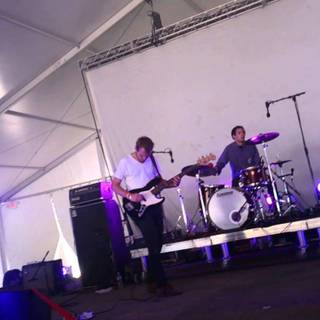 Lorelle meets The Obsolete wallpaper