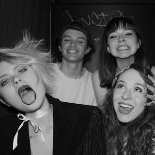 The Regrettes wallpaper