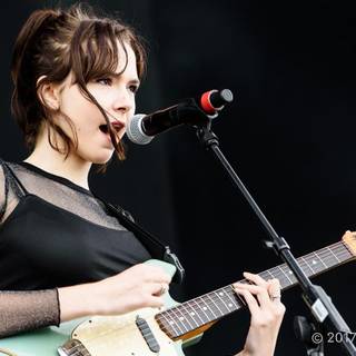 The Regrettes wallpaper