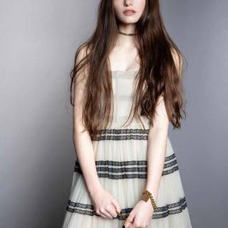 Mackenzie Foy 2019 wallpaper
