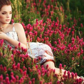 Girls and flowers wallpaper