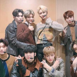 ATEEZ Desktop wallpaper