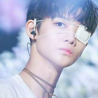 Bae Jin Young wallpaper